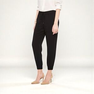 Ann Taylor Black Crepe Pull-On Jogger Pants - SP | Small Petite